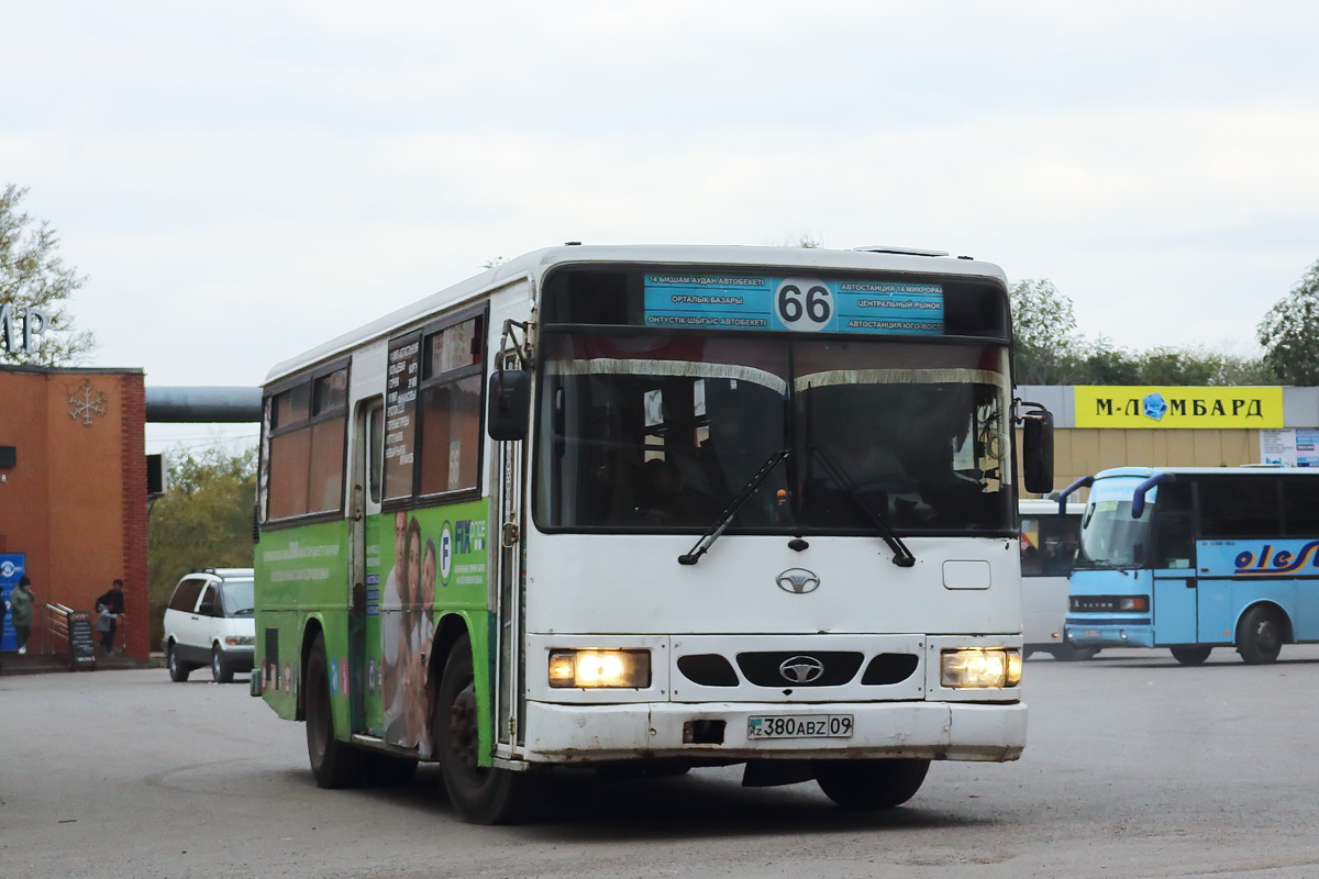 Карагандинская область, Daewoo BS090 Royal Midi (Busan) № 380 ABZ 09