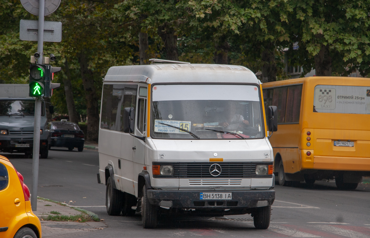 Odessa region, Mercedes-Benz T2 609D Nr. BH 5138 IA