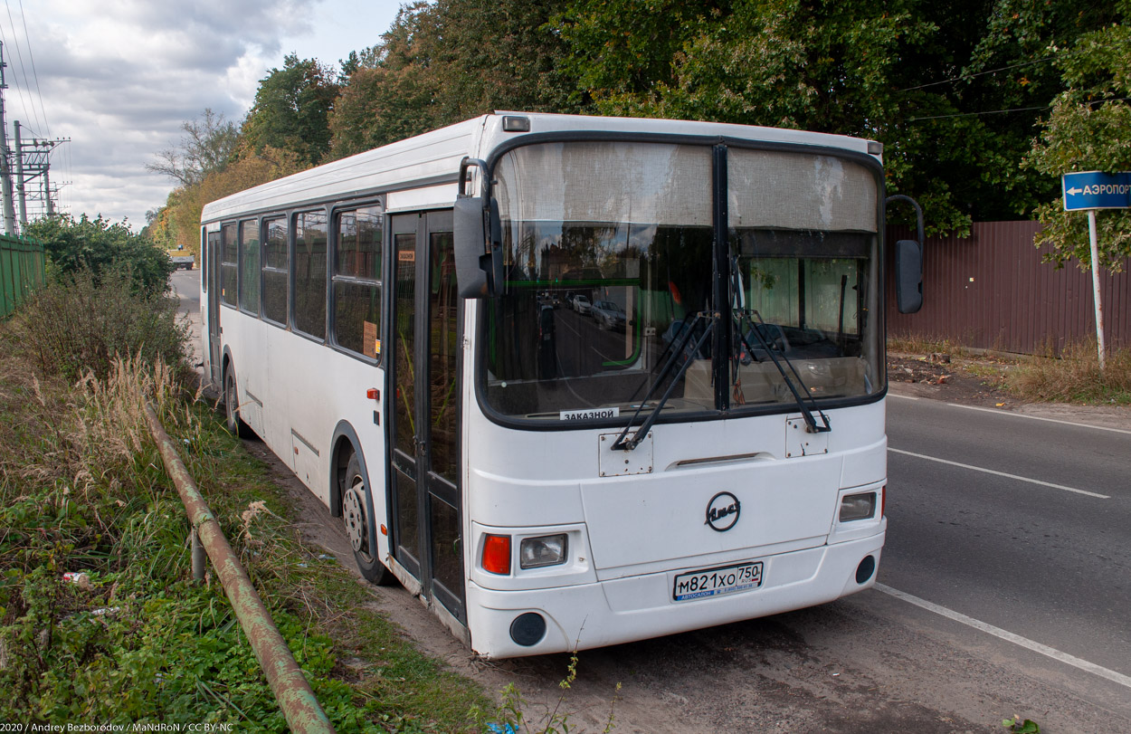 Moskau, LiAZ-5256.35-01 Nr. М 821 ХО 750