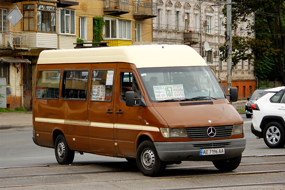 Днепропетровская область, Mercedes-Benz Sprinter W903 312D № AE 7196 AA