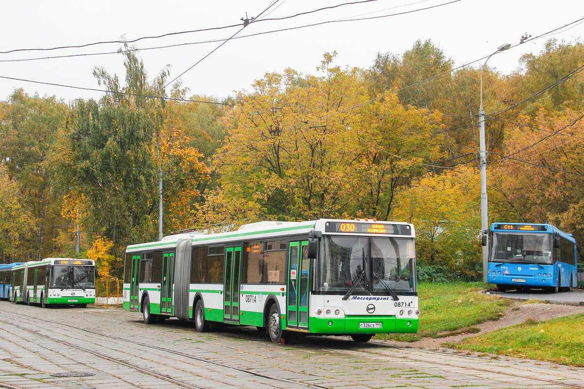 Москва, ЛиАЗ-6213.21 № 08714