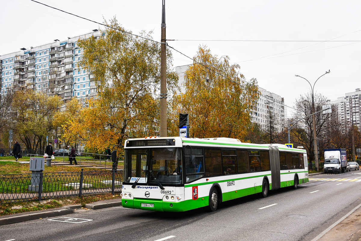 Москва, ЛиАЗ-6213.21 № 08692