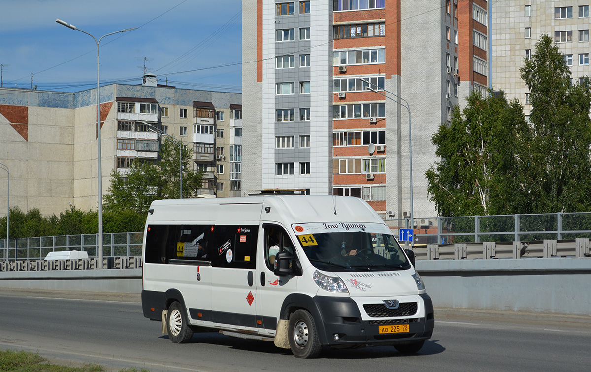 Тюменская область, Нижегородец-2227SK (Peugeot Boxer) № АО 225 72