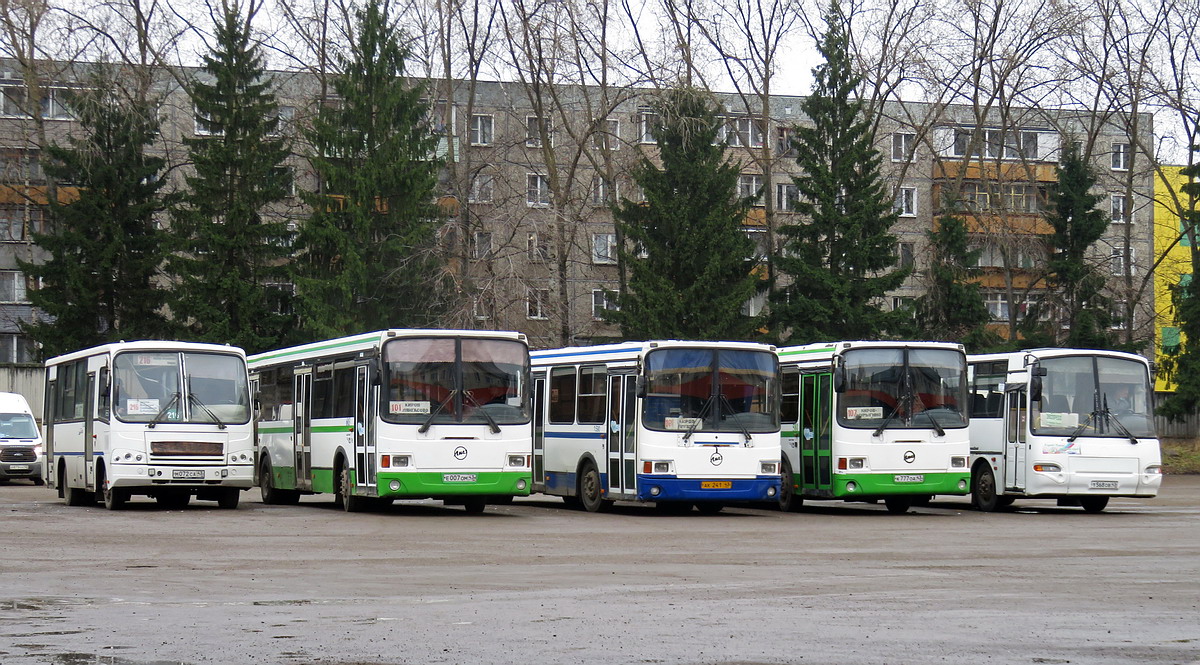 Kirovi terület, PAZ-320402-03 sz.: М 072 СА 43; Kirovi terület — Bus stations & terminals