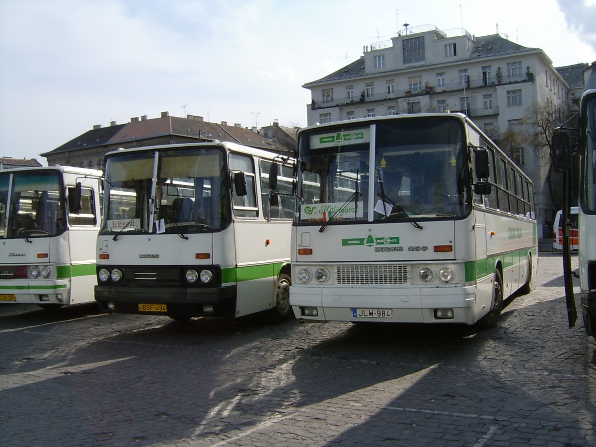 Венгрия, Ikarus 256.22 № JLW-984