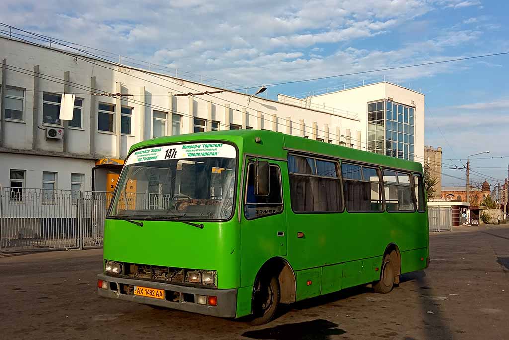 Kharkov region, Bogdan A091 # AX 1482 AA