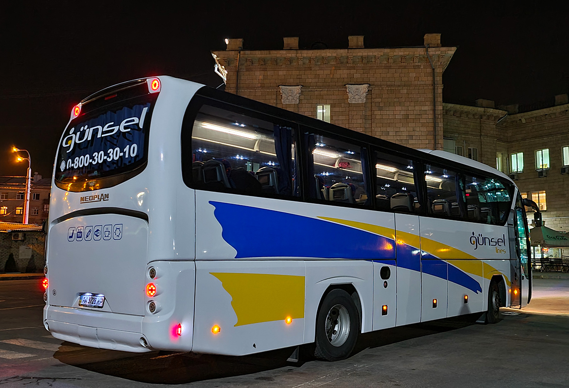 Киев, Neoplan P21 N2216SHD Tourliner SHD № AA 5728 KP