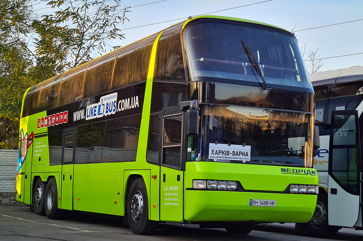 Одесская область, Neoplan N122/3 Skyliner № BH 5688 HK