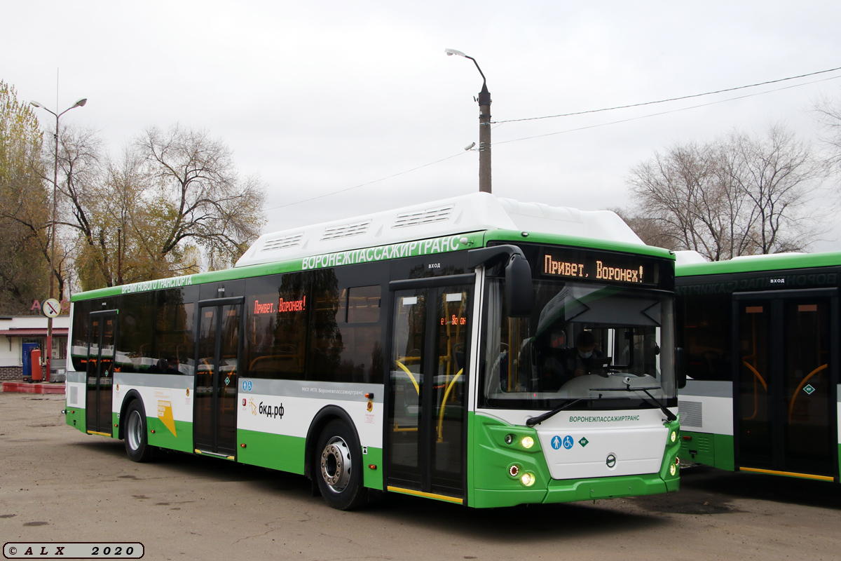 Воронежская область, ЛиАЗ-5292.67 (CNG) № К 796 ЕЕ 136