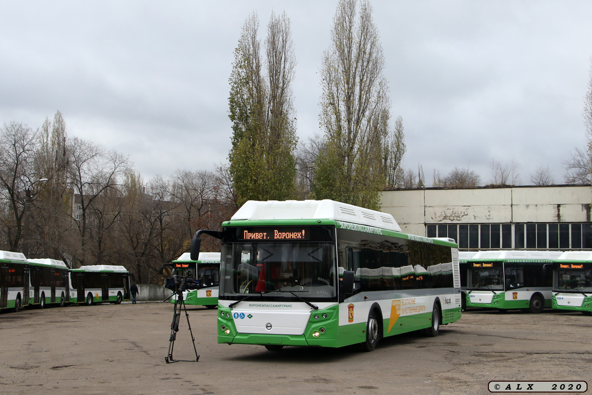 Voronezh region, LiAZ-5292.67 (CNG) # К 902 ЕЕ 136; Voronezh region — New buses