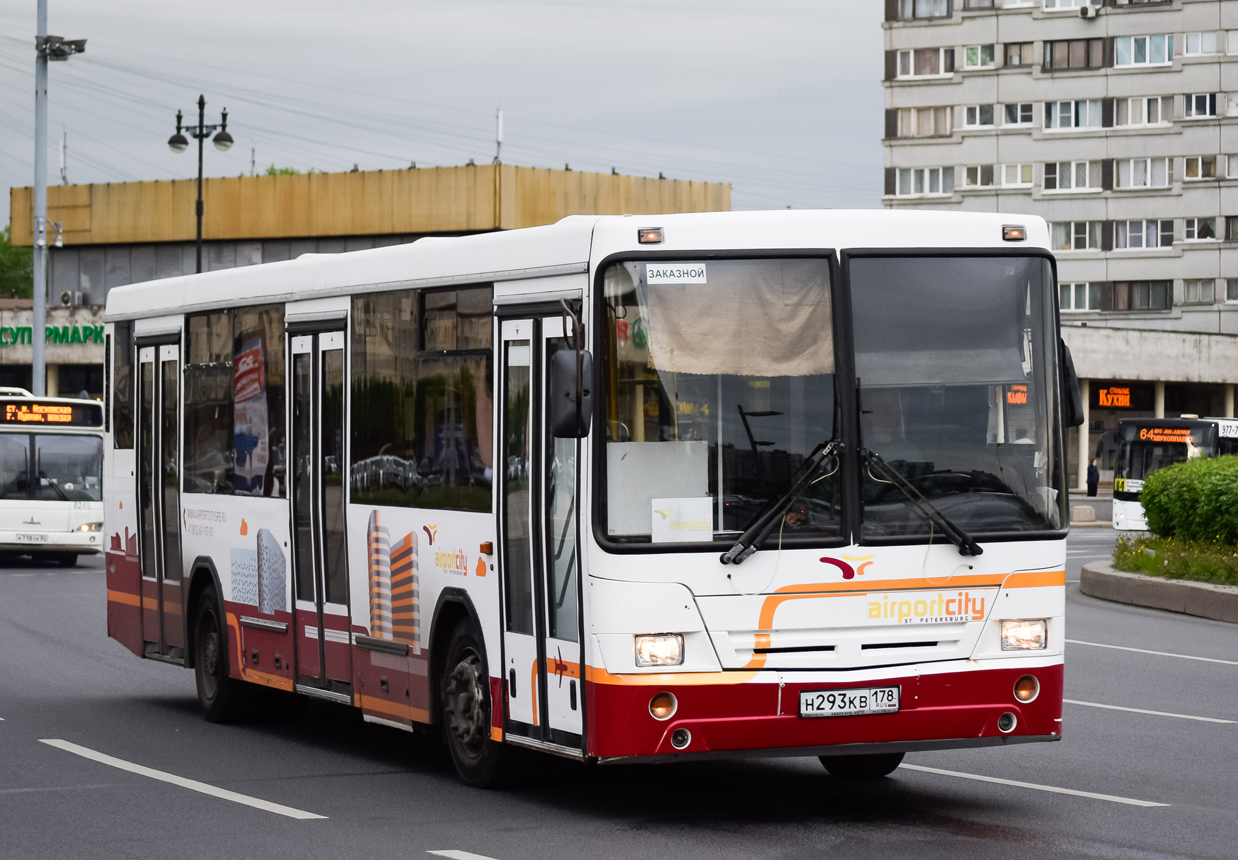 Sankt Petersburg, NefAZ-5299-10-15 Nr. Н 293 КВ 178