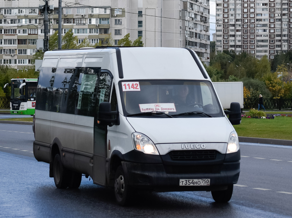 Москва, Нижегородец-2227UU (IVECO Daily) № Т 354 НО 750