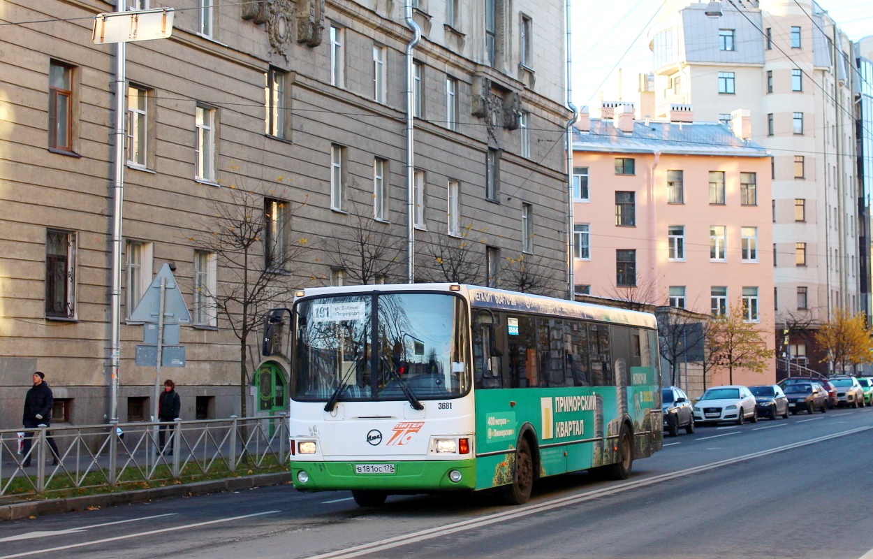 Sankt Petersburg, LiAZ-5293.60 Nr 3681