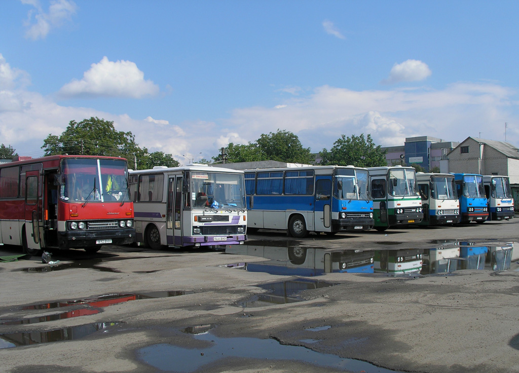 Volyňská oblast — Autobus garages