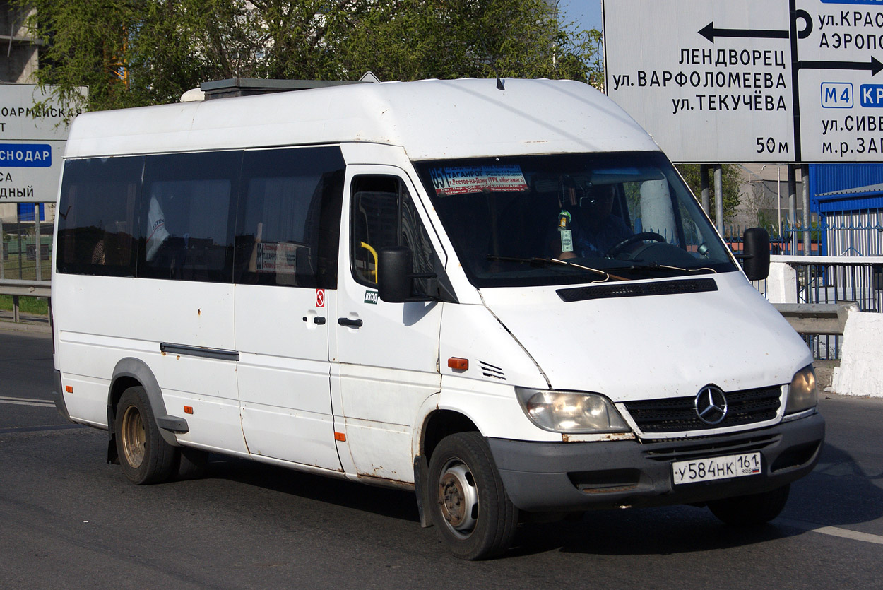 Ростовская область, Самотлор-НН-323760 (MB Sprinter 413CDI) № У 584 НК 161