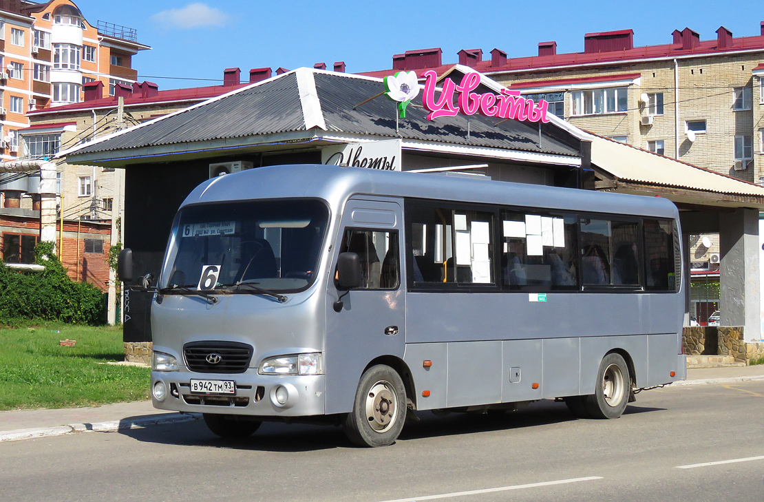 Krasnodar region, Hyundai County LWB (TagAZ) Nr. В 942 ТМ 93