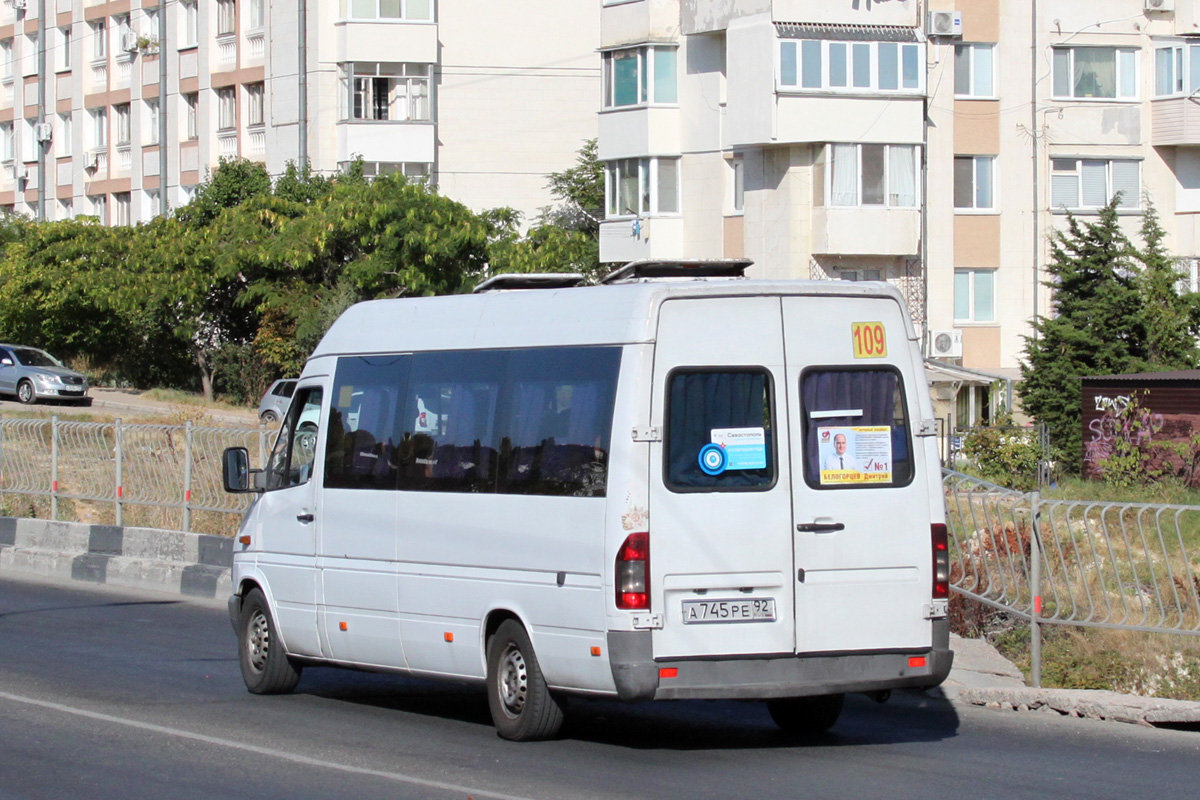 Севастополь, Mercedes-Benz Sprinter W903 313CDI № А 745 РЕ 92