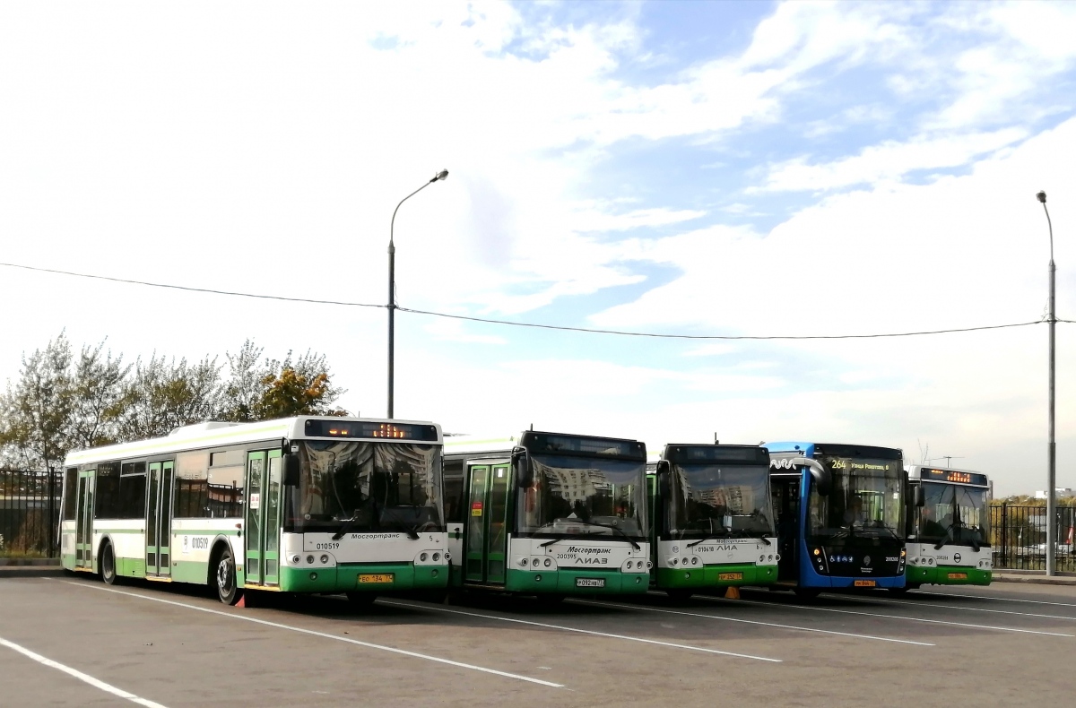 Moskwa, LiAZ-5292.22 (2-2-2) Nr 010519