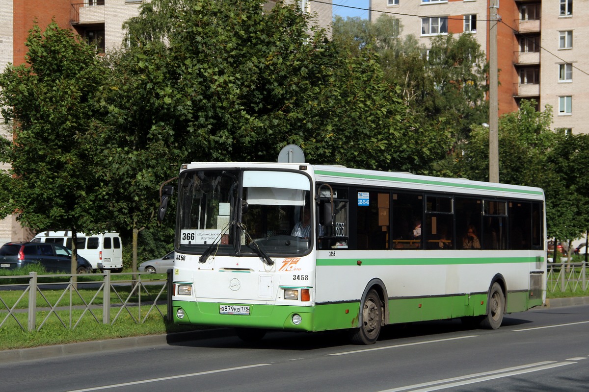 Szentpétervár, LiAZ-5293.53 sz.: 3458