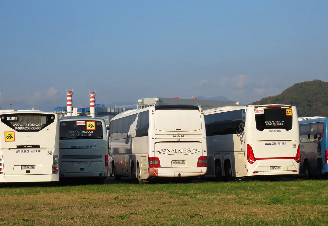 Адыгея, MAN R08 Lion's Coach L RHC444 L № В 001 НА 01