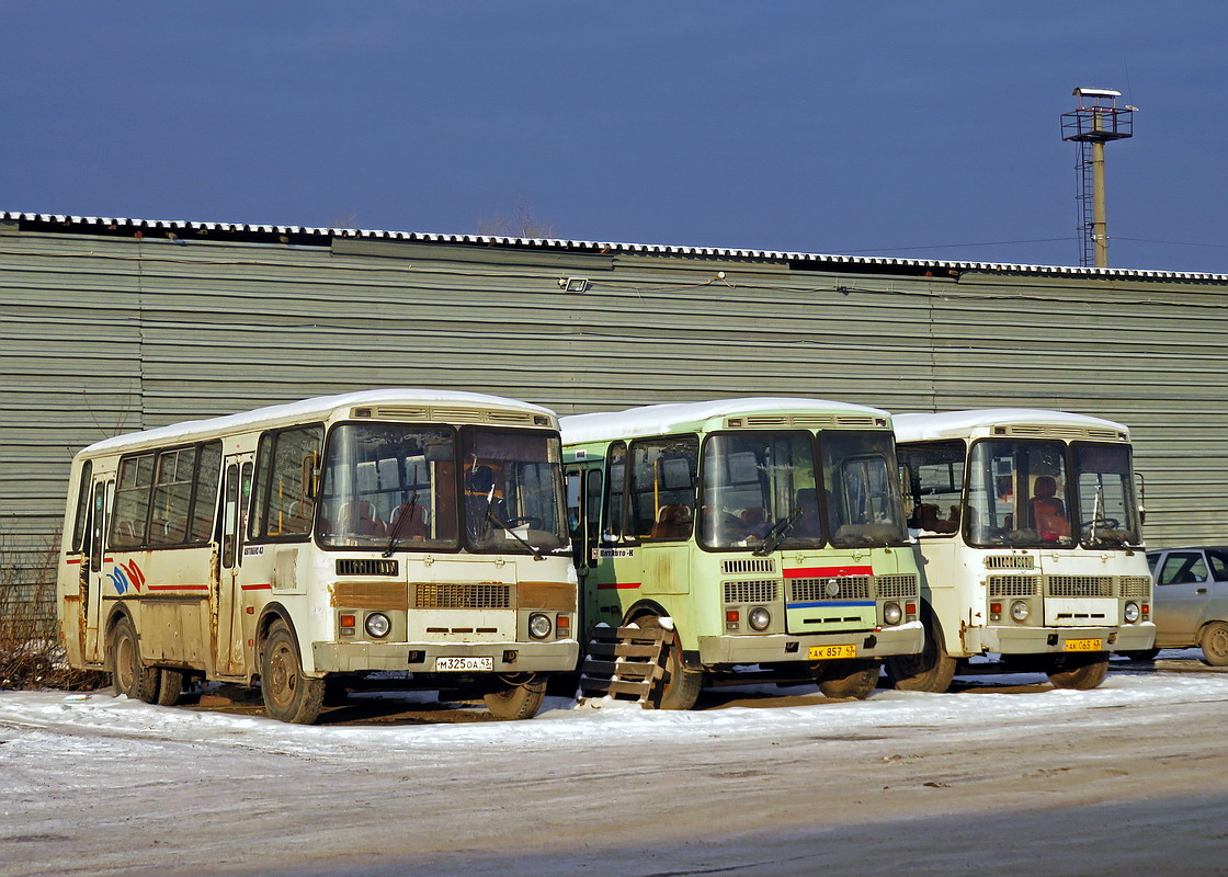 Кировская область, ПАЗ-4234 № М 325 ОА 43