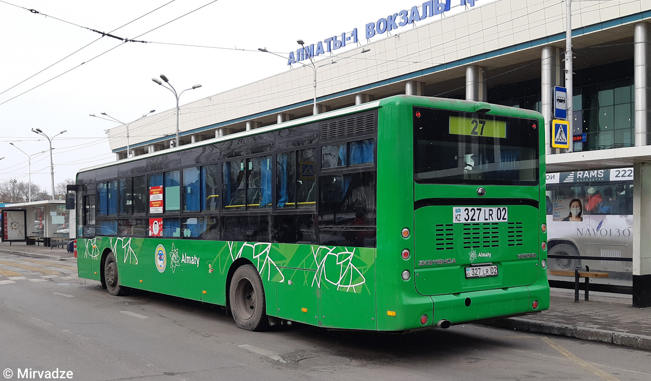 Алматы, Yutong ZK6118HGA № 327 LR 02