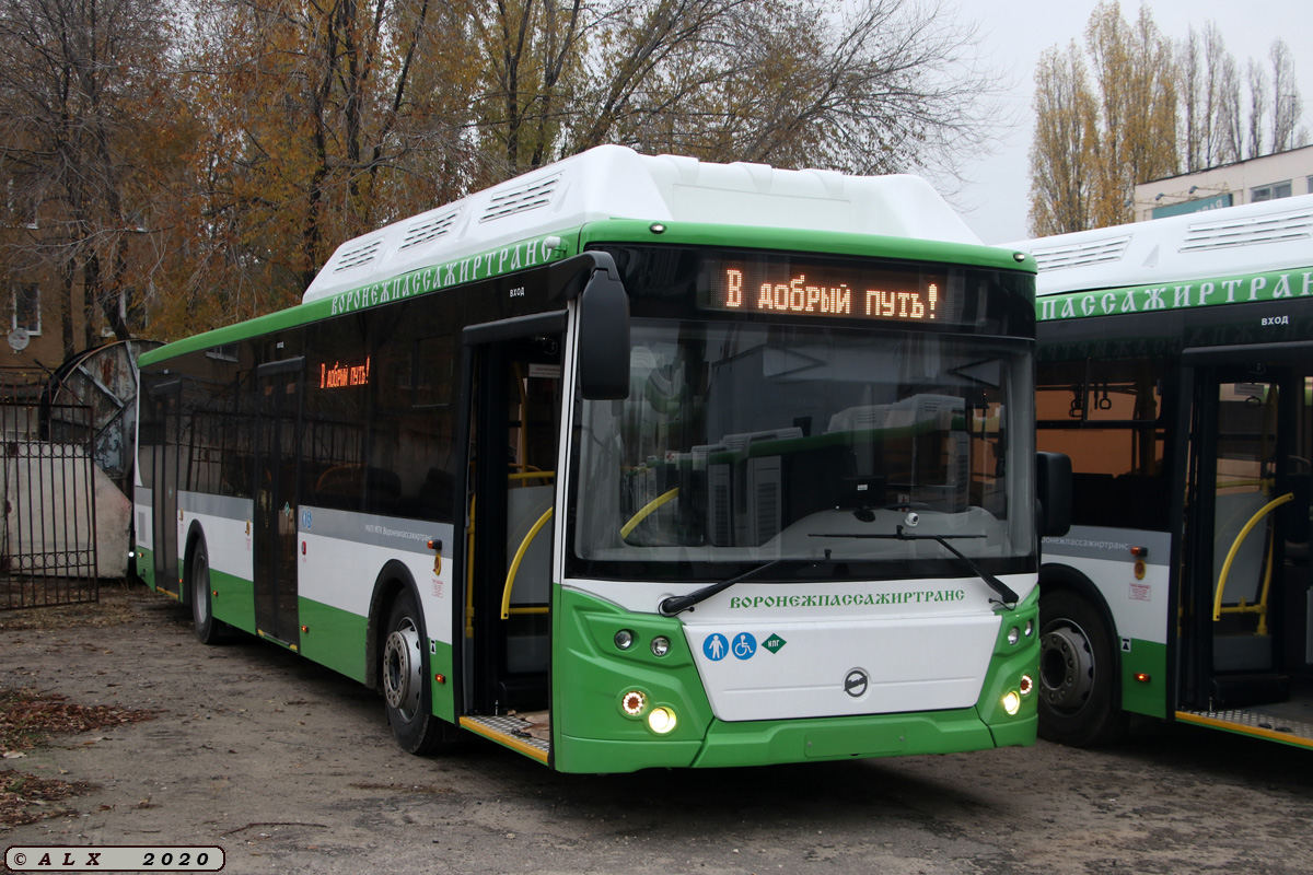 Воронежская область, ЛиАЗ-5292.67 (CNG) № К 828 ЕЕ 136