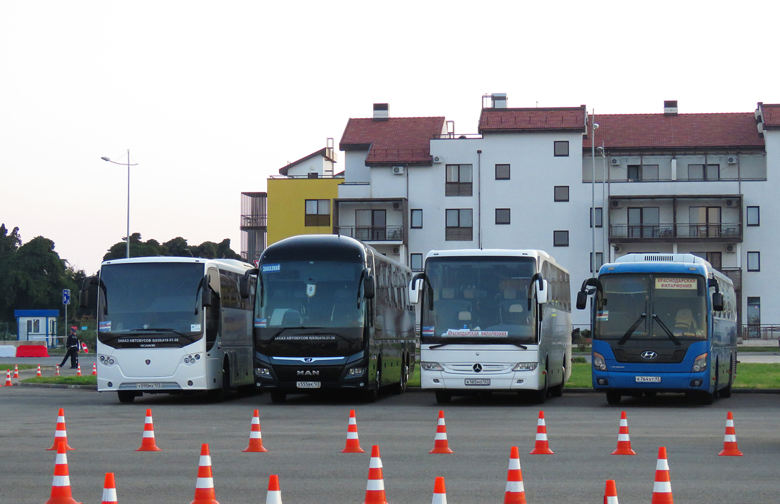 Краснодарский край, MAN R08 Lion's Coach L RHC444 L № Х 555 ВК 123; Краснодарский край, Mercedes-Benz Tourismo II 15RHD № А 185 НО 123; Краснодарский край, Hyundai Universe Space Luxury № К 764 ХТ 93