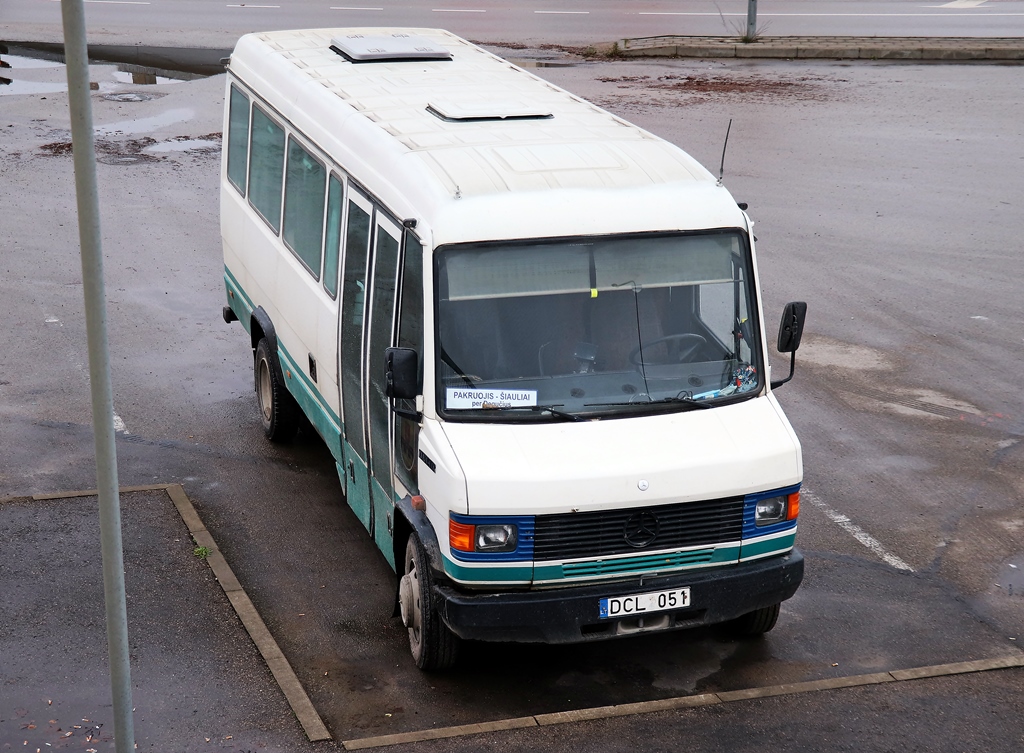 Литва, Mercedes-Benz T2 614D № DCL 051