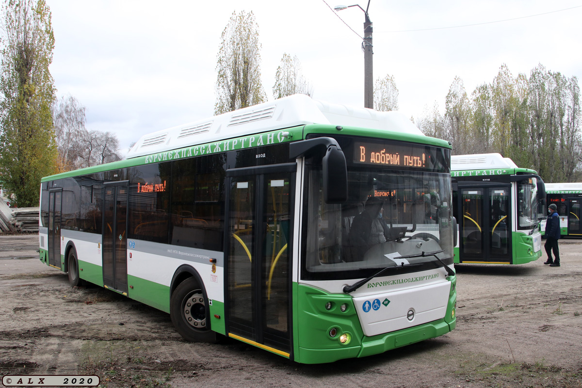 Воронежская область, ЛиАЗ-5292.67 (CNG) № К 667 ЕЕ 136