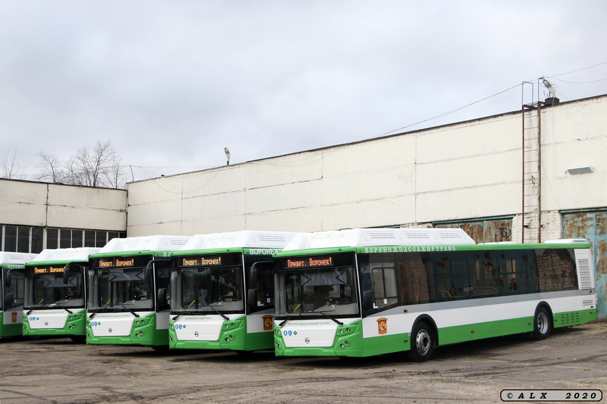Voronezh region, LiAZ-5292.67 (CNG) # Н 076 ЕЕ 136; Voronezh region — New buses