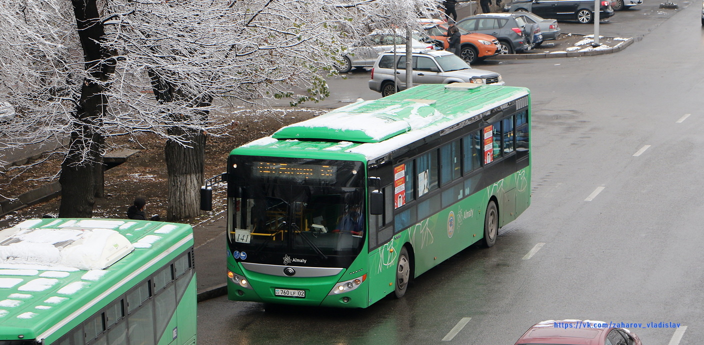 Алматы, Yutong ZK6118HGA № 760 LF 02