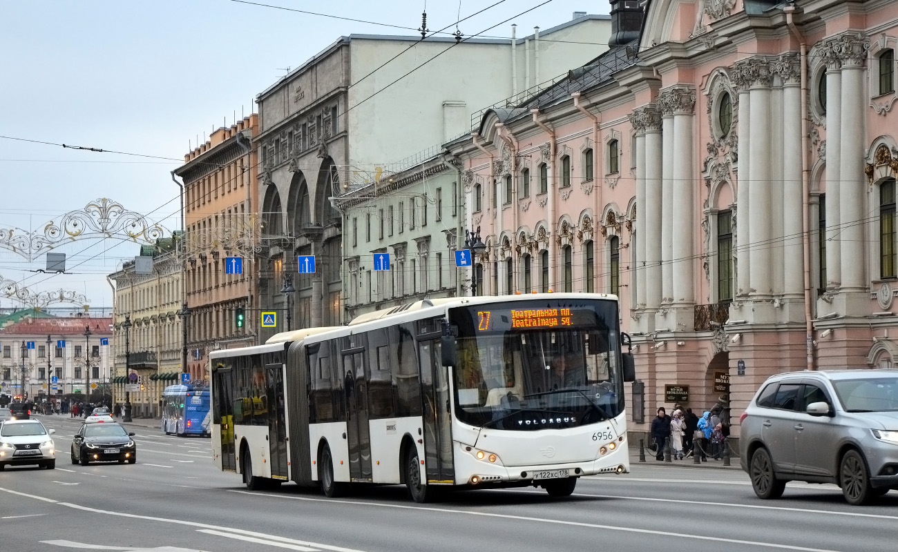 Szentpétervár, Volgabus-6271.05 sz.: 6956