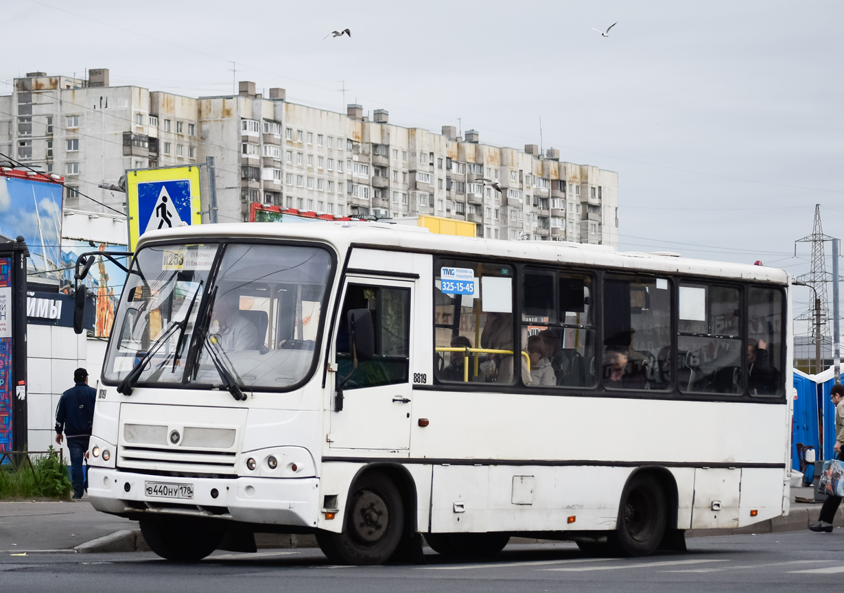 Санкт-Петербург, ПАЗ-320402-05 № 8819