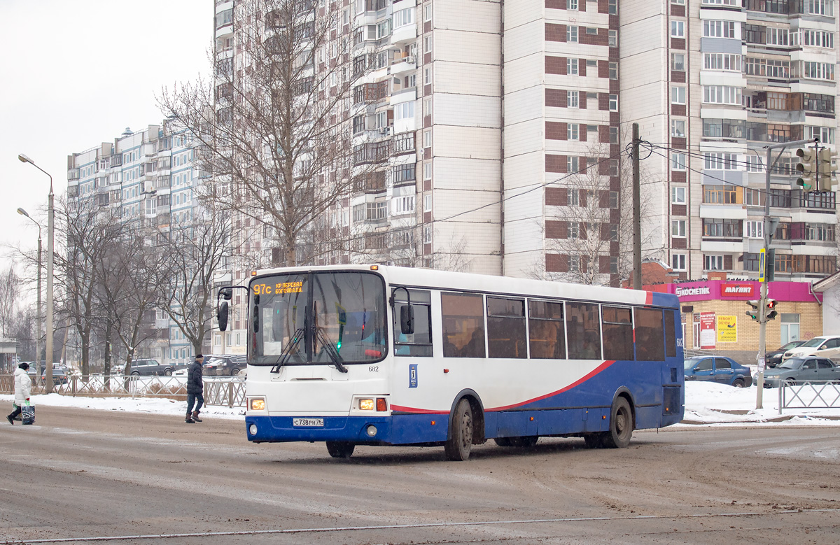 Ярославская область, ЛиАЗ-5256.53 № 682