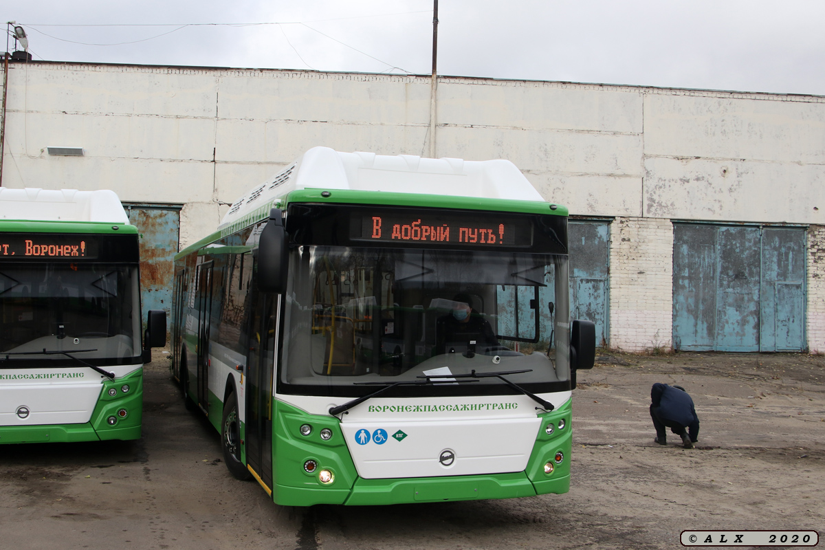 Воронежская область, ЛиАЗ-5292.67 (CNG) № К 798 ЕЕ 136