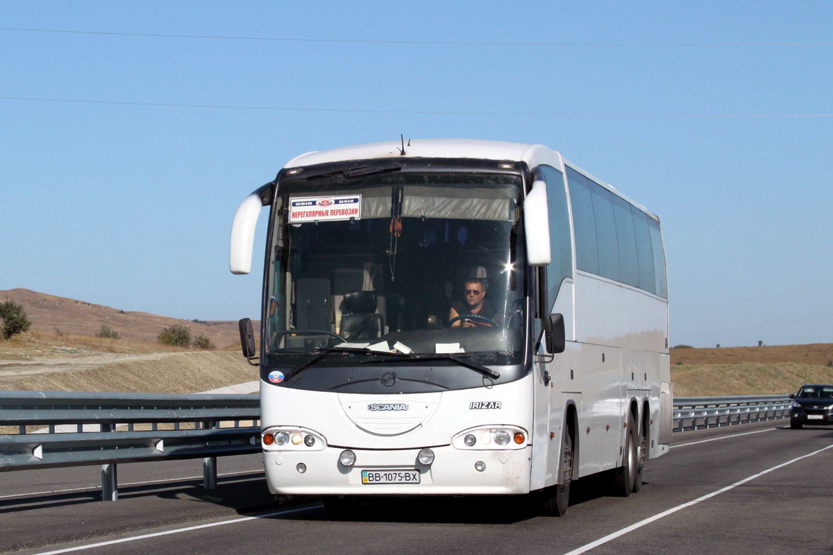 Luhanská oblast, Irizar Century II 13,7.37 č. BB 1075 BX