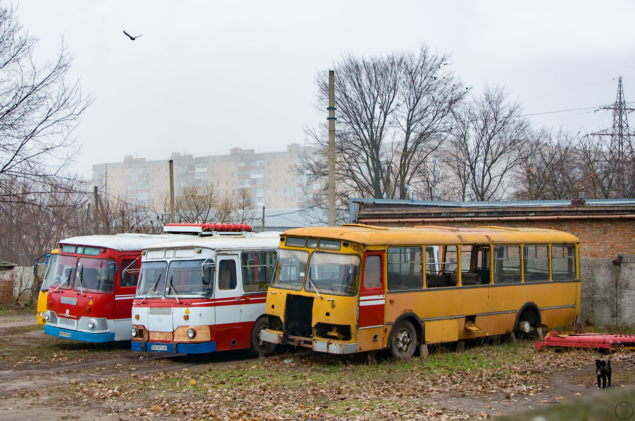 Кировоградская область, Богдан А09202 № BA 6057 AT; Кировоградская область, ЛиАЗ-677М № BA 1382 AA