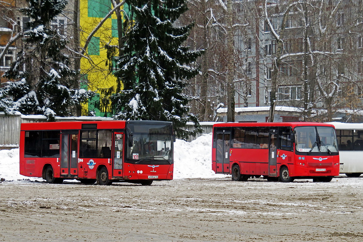 Кировская область, МАЗ-206.068 № А 008 ОР 43; Кировская область, ПАЗ-320414-05 "Вектор" (1-2) № О 111 РА 43