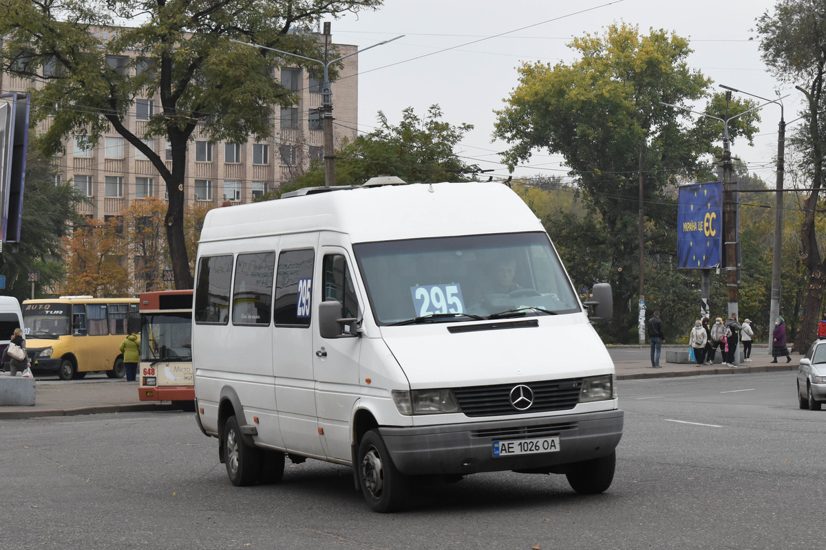 Днепропетровская область, Mercedes-Benz Sprinter W904 412D № 64603