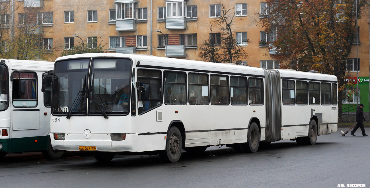 Псковская область, Mercedes-Benz O345G № 684