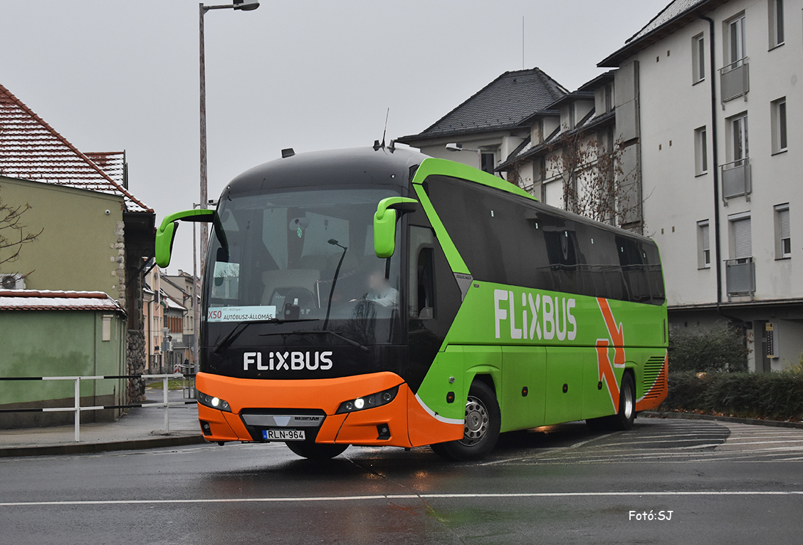 Венгрия, Neoplan P10 N2216SHDC Tourliner C № RLN-964
