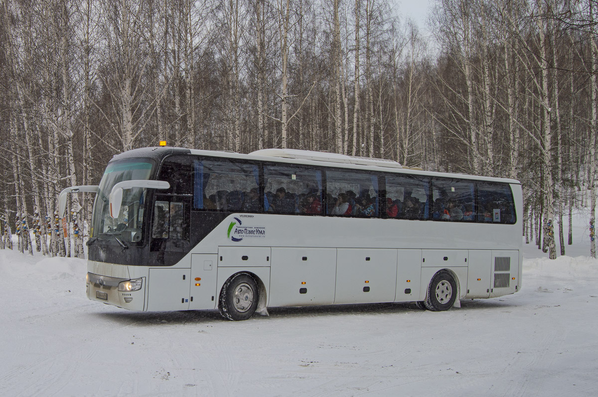 Свердловская область, Yutong ZK6122H9 № Т 004 УВ 96 — Фото — Автобусный  транспорт