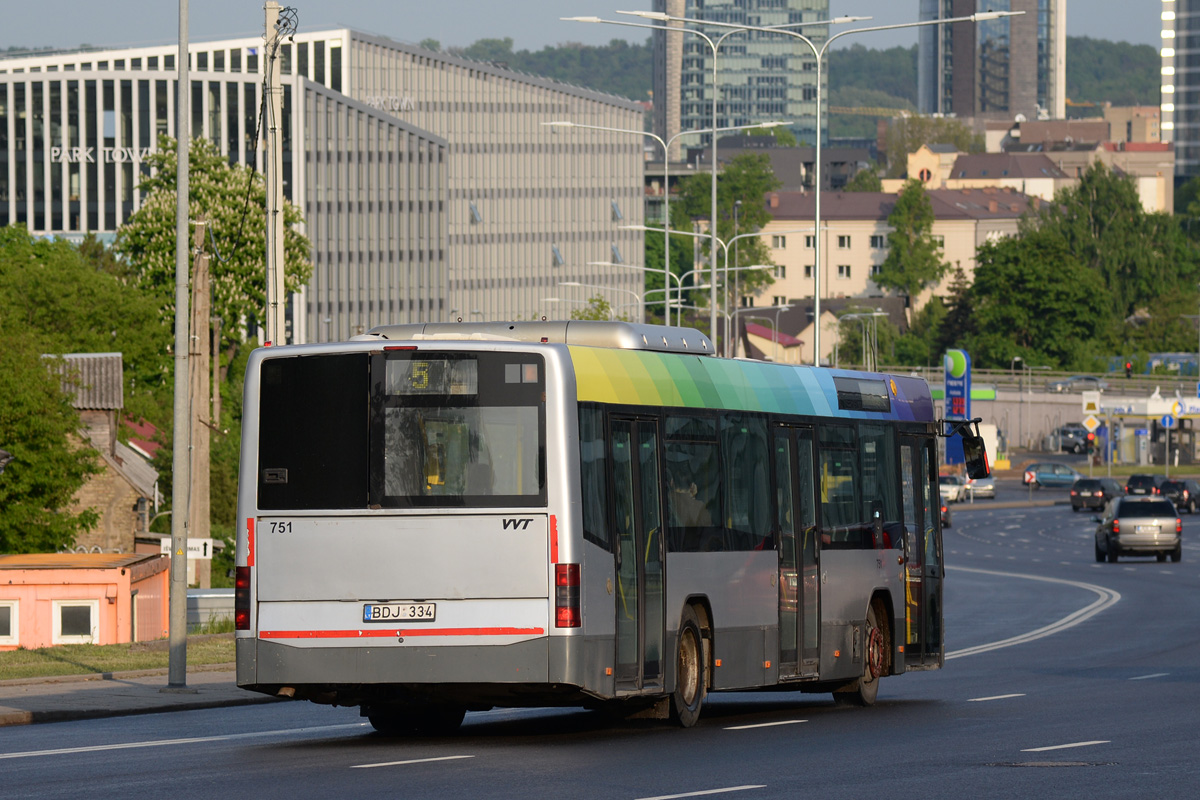 Литва, Volvo 7700 № 751