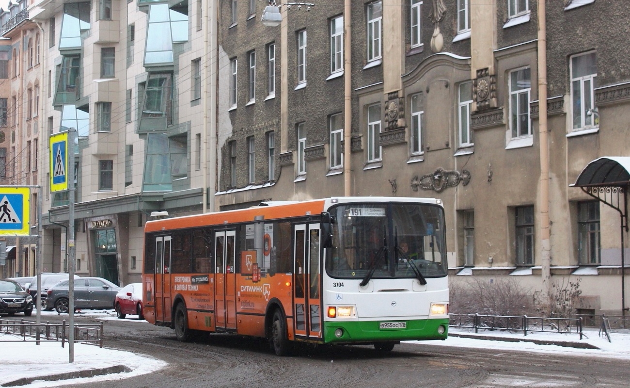 Sankt Petersburg, LiAZ-5293.60 Nr. 3704