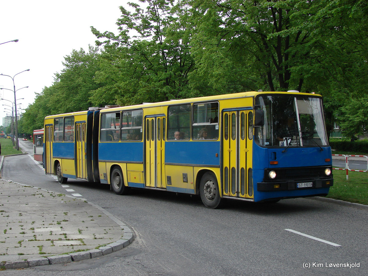 Польша, Ikarus 280.26 № ST 19018