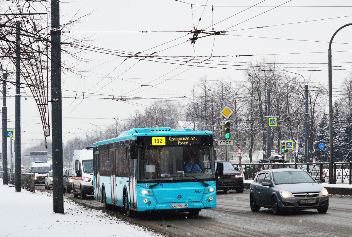 Sankt Petersburg, LiAZ-5292.65 Nr. 6821