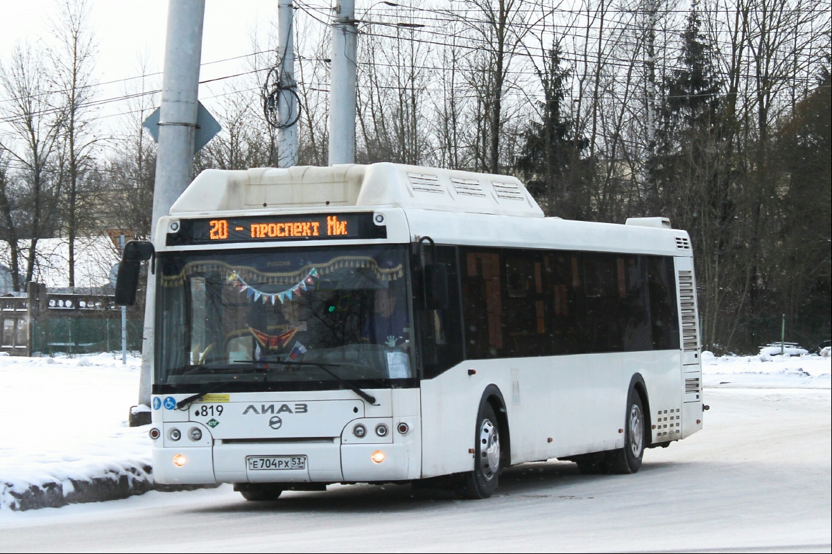 Новгородская область, ЛиАЗ-5292.67 (CNG) № 819