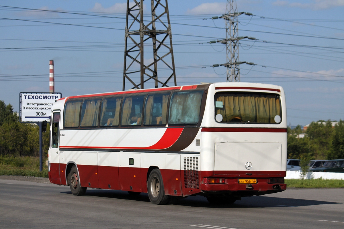 Kemerovo region - Kuzbass, Mercedes-Benz O303-15RHD č. 301