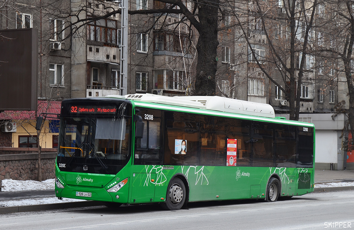 Алматы, Zhong Tong LCK6125HGAN № 3208